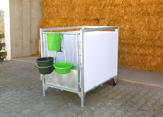 Kälberbox klein