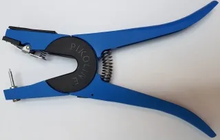 SApro Ohrmarkenzange Blau mit SApro Dorn
